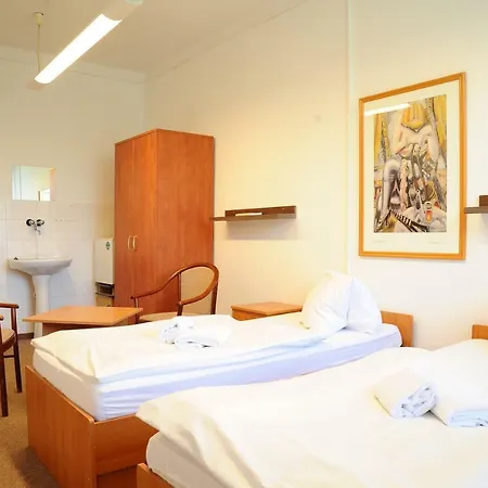 Hostel Frantiskovy Lazne *
